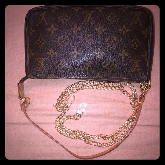 Louis Vuitton 100% authentic โค๏ธโค๏ธ - Picture 1 of 6